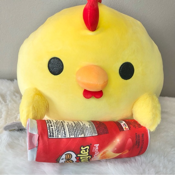 Zuru Snackables Dani Chicken With Pringles NWT 16” - Picture 2 of 9
